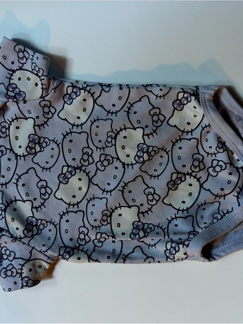 Hello Kitty Sanrio Baby Girl 9M Onesie Bundle 3pc EUC Bodysuits
